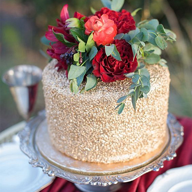 Торт с красными Пионами купить - домодедово.сладкоежкин.рф